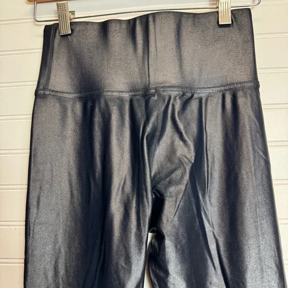 Carbon38 Takara Shine Leggings Womens S Black Gloss Crop High Waist Activewear - Picture 9 of 11